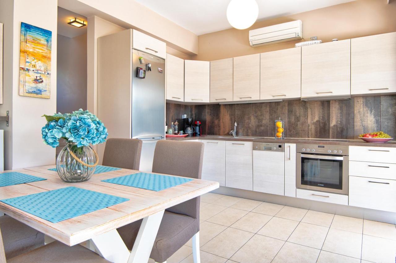 Elegant New Maisonette Near The Sea Aegina Екстериор снимка