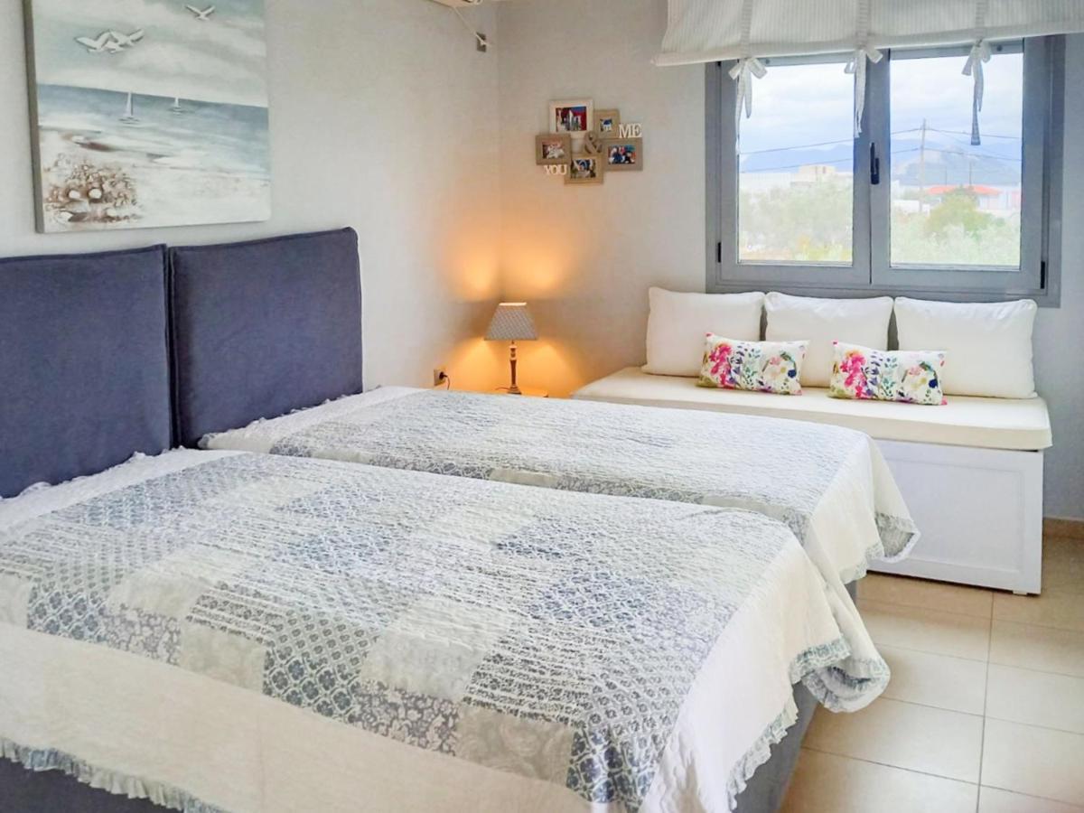 Elegant New Maisonette Near The Sea Aegina Екстериор снимка
